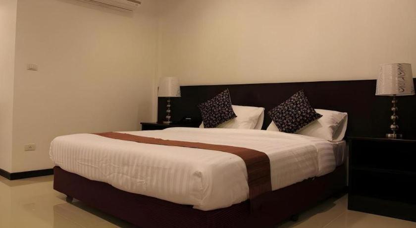 Baan Nan Hotel Eksteriør billede